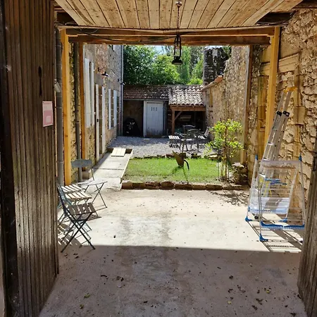 Дом отдыха Le Gentil Coquelicot *