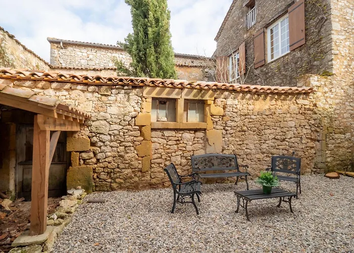 Le Gentil Coquelicot 펜션 몽파지에